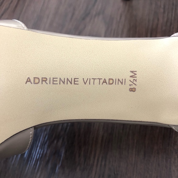 Adrienne Vittadini nude heels with strap - Picture 2 of 5